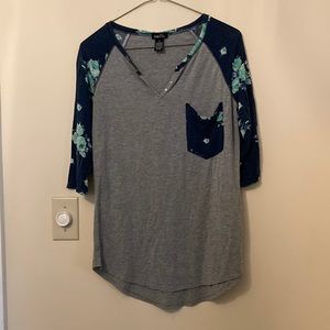 Rue 21 elbow length shirt